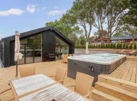 Luxurious Home In Ebeltoft With Sauna