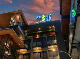 Front One Harvest Hotel Wonosobo, hotel din Ngasinan