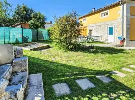 Charmante Maison Avec Piscine