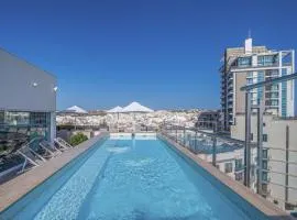 Mistral St Julian's, Affiliated by Meliá