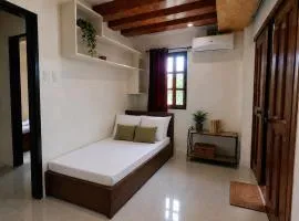 Jus Hub Corner A Family Friendly 2-Bedroom Apt