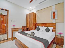 Capital O Krishnakripa Executive Stay, hotel v destinácii Muttam