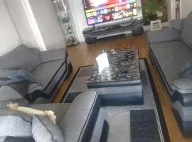 Vallby mysigt familj lägenhet