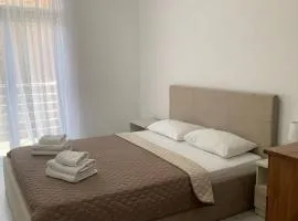 Apartment Domovik з великим балконом