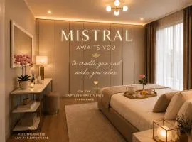 The Captain Apartments Marina next to Verbella Leonardo Academy MXP
