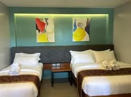 ECL Travellers Inn