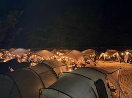 Viesnīca camp asri pilsētā Bukitingi