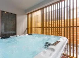 UFU WANA VILLA NAKIJIｎ