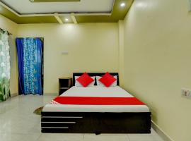 Hotel O CMPLAZA, hotel i Gomoh