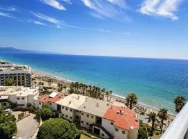 Sea Breeze at La Roca