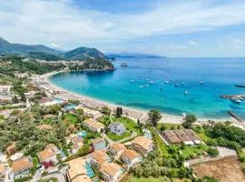 Eterrano Seaside Retreat