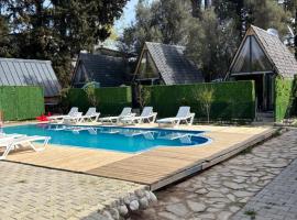 BrothersHomes Bungalov, hotel a Duraliler