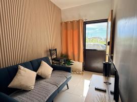 Nest Azul 20 l Stylish 1BR -Near Dahican Beach, hótel 