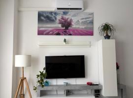 Zuly House, готель у місті Савона