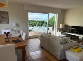 Beach, lake and city center within walking distance, large terrace