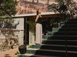 CIGNO Mejorada Hotel Boutique