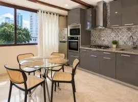Beautiful Apartment with Balcony in the Heart of Panama City