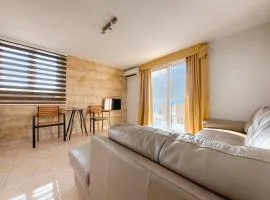 ZIS LUX Apartments Pool