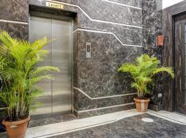पुणे में, होटल Super Townhouse OAK Regal Inn Near Sant Tukaram Nagar Metro Station