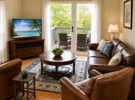 Historic Salem Getaway, Coastal Charm, 2 Bed 1 Bath