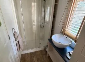 Luxe 4 persoons chalet in bosrijke omgeving