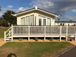 40A Oak Village- 2 Bedroom Lodge on Grange Leisure Park