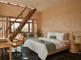 Luxury Beach View Pool hot tub Villa for Long Stay