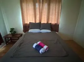 Ezzy Air B&B