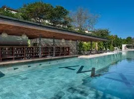 Luxury Tropical Retreat in Playacar
