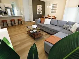 Downtown 5 Bedroom, AC, Rogers, Commonwealth, EXPO