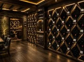 HOTEL GUGLUX &WINE CELLAR