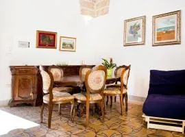 House close to Gallipoli with patio