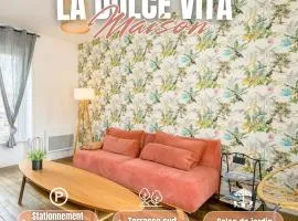 La Dolce Vita, Maison et Stationnement gratuit