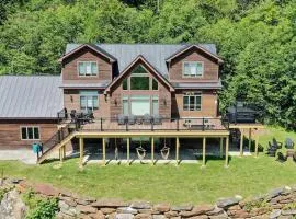 Mountainside Retreat in Ludlow with Amazing Views