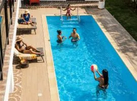 KokoBay Apartments Grand Baie - Chic Units with Pool