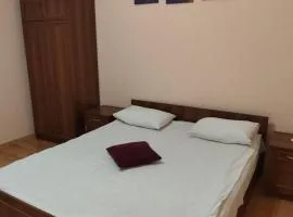Центр з Кондиціонером 2кім 8 міс