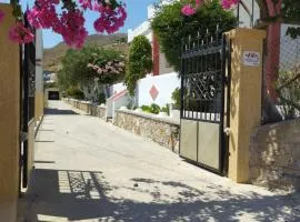 Artianna, holiday home in Alinda, Leros