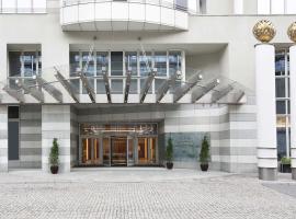 Sheraton Grand Warsaw, хотел в Варашава