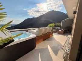 Deluxe Sky Spa Penthouse & Resort