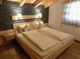 Appartements Obergollerhof, hotel v destinaci Assling