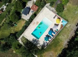 Casa de Férias V6 com piscina