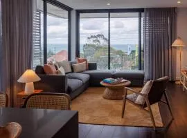 Ocean-View Apartment in Heart of Portarlington
