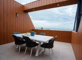 Bayview Coastal Retreat – Modern 3BR Home