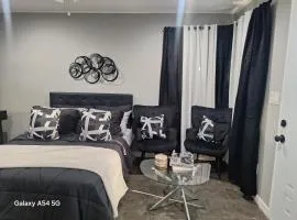 Beautiful studio