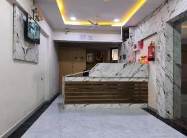 Hotel Crystal