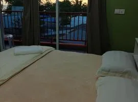 Dhiffushi Tourist Home
