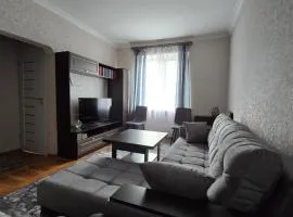 Avenue B&B