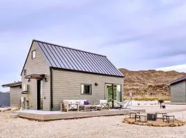 Stardust Luxury Cottage with loft & a great view in Terlingua, Texas