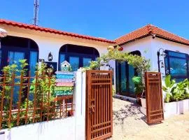 Maison Tran Beach Homestay