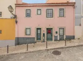 Madragoa Apartments